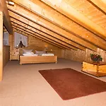 Deva Kaiserblick 3*