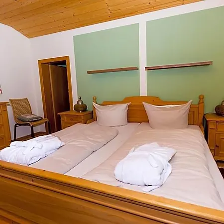Deva Kaiserblick 3*
