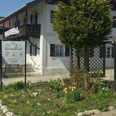 Deva Kaiserblick 3*